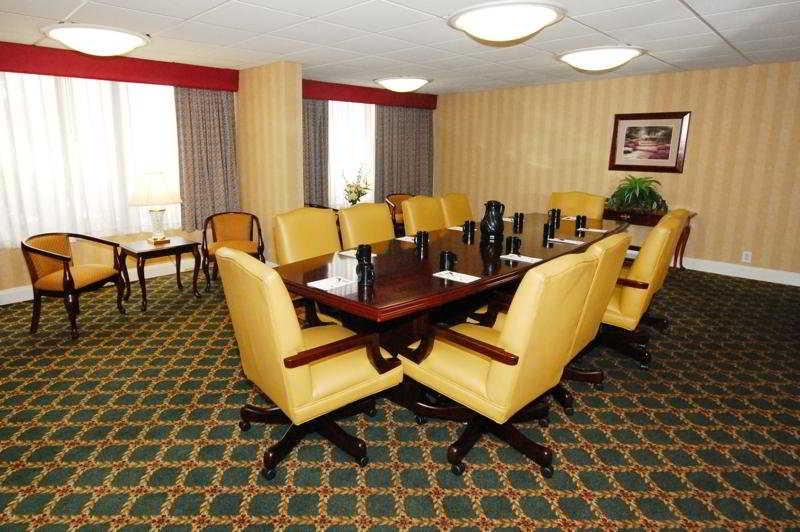 Clarion Hotel Fort Myers Ngoại thất bức ảnh